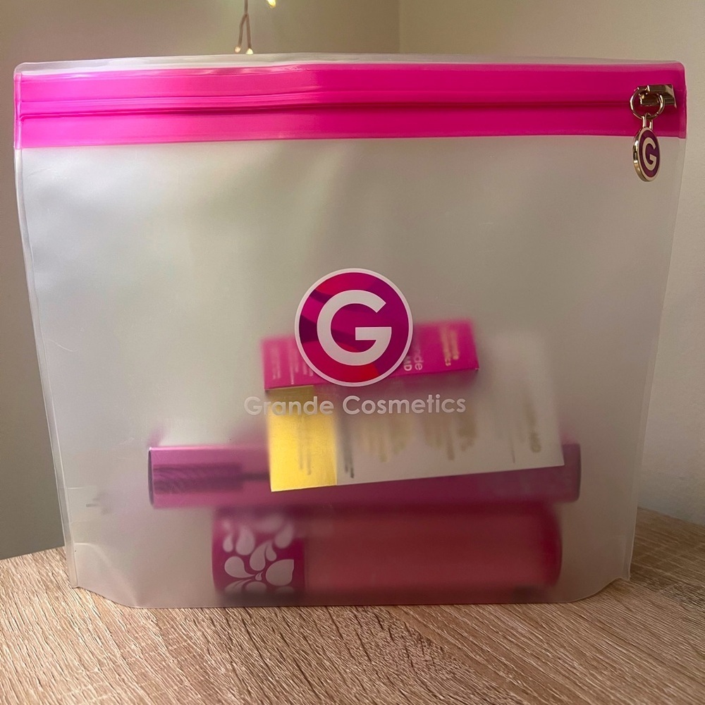 Grande Cosmetics | Makeup Remover, Tubing Mascara, Lash Serum, & Bag | NWT - Picture 3 of 7